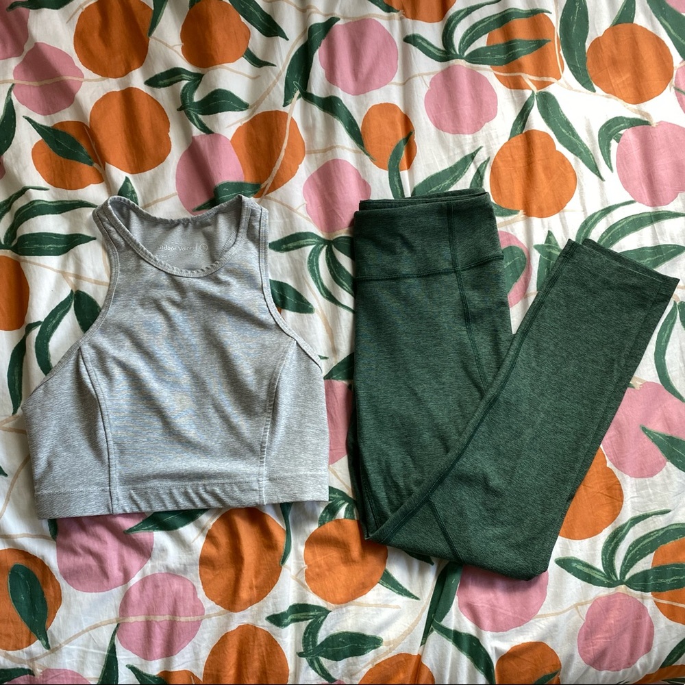 Outdoor Voices 3/4 Warmup Leggings and Athena Crop Set